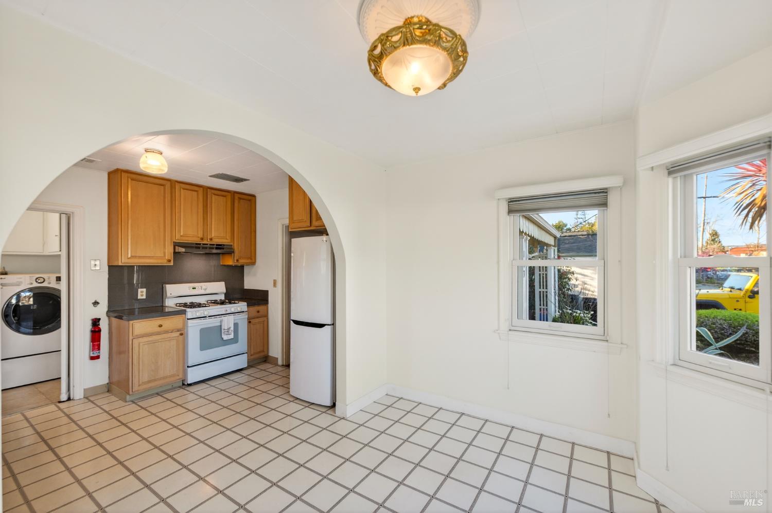 153 S Seymour Street