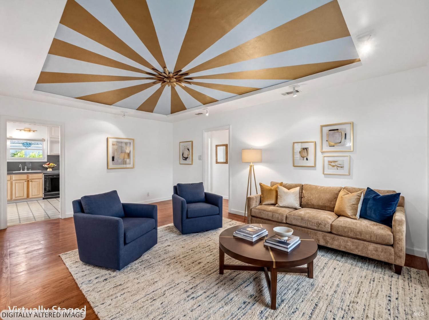 153 S Seymour Street