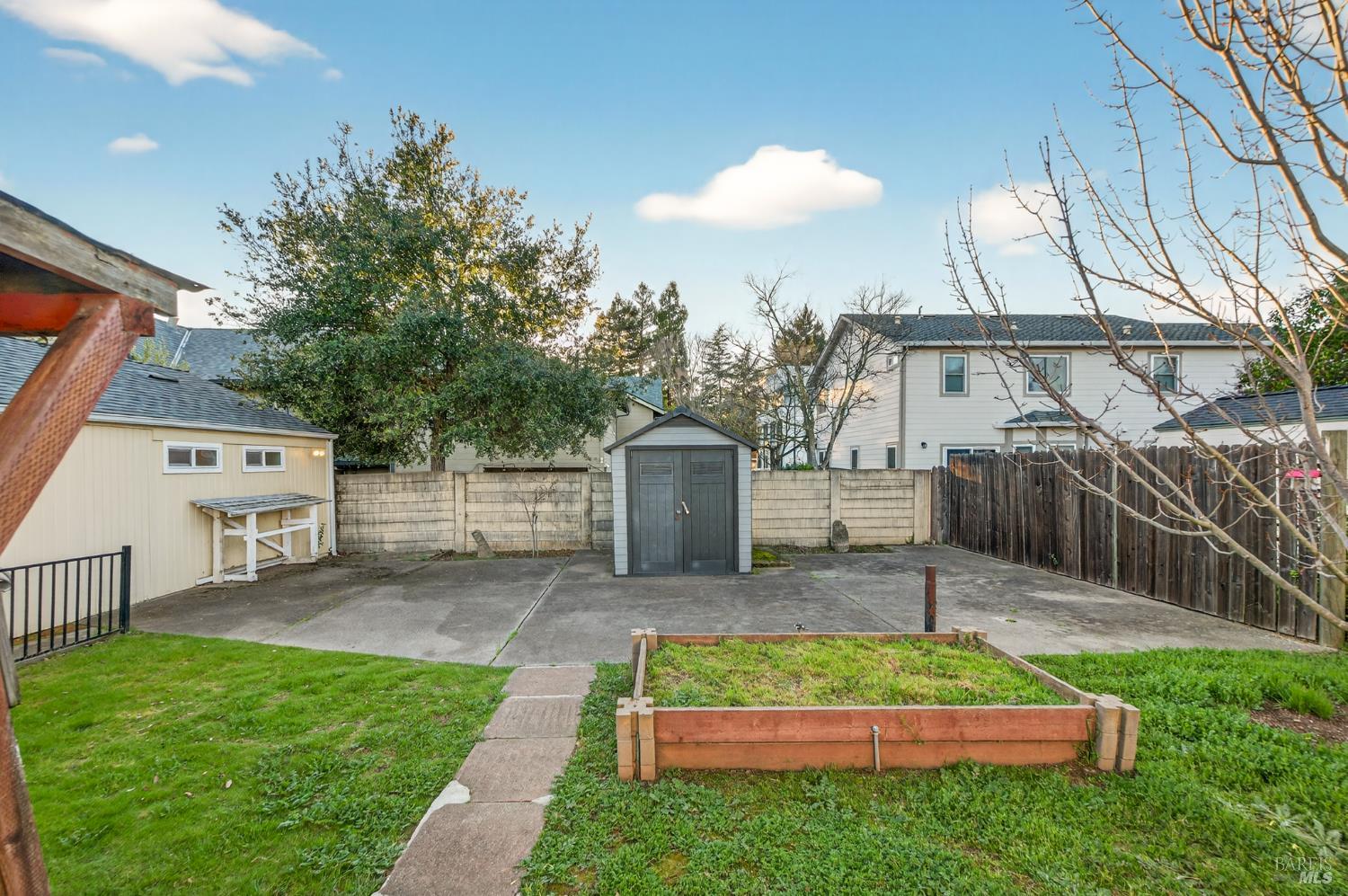 153 S Seymour Street