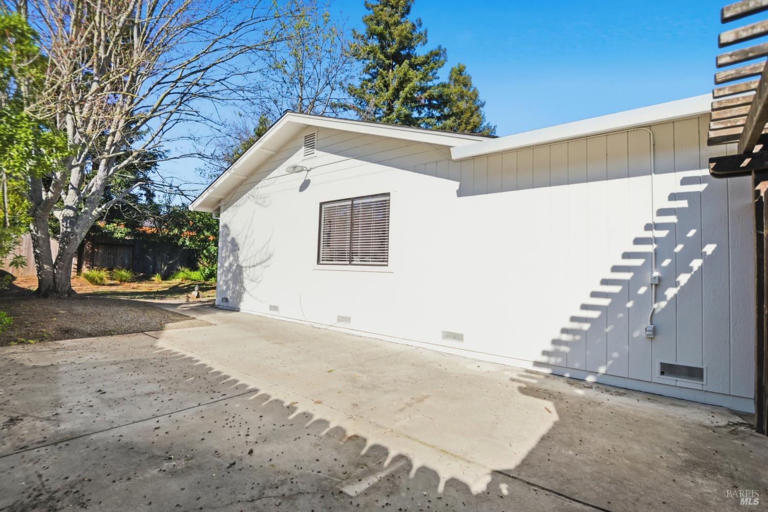 758 Pueblo Avenue