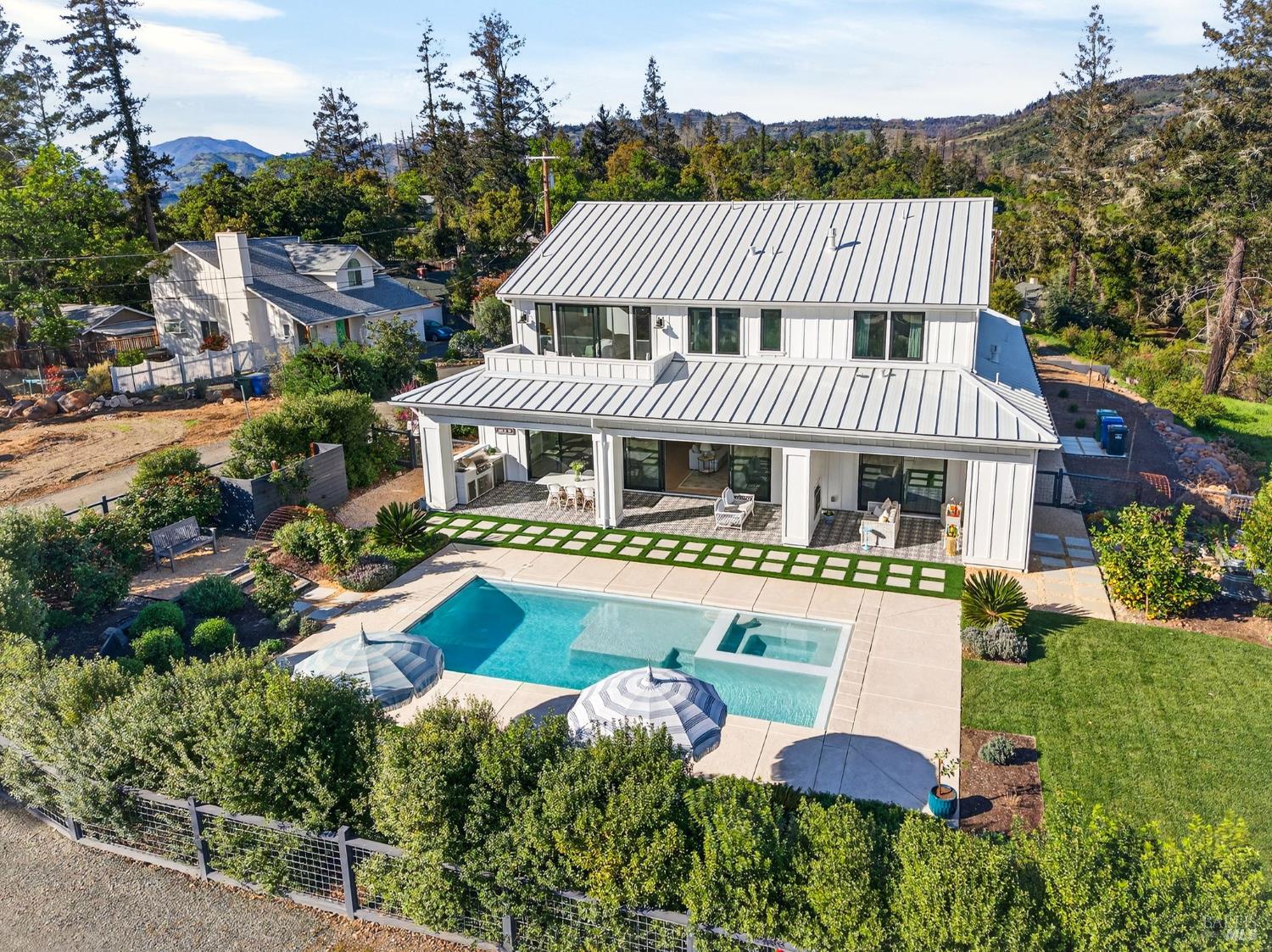 16 Upland Road