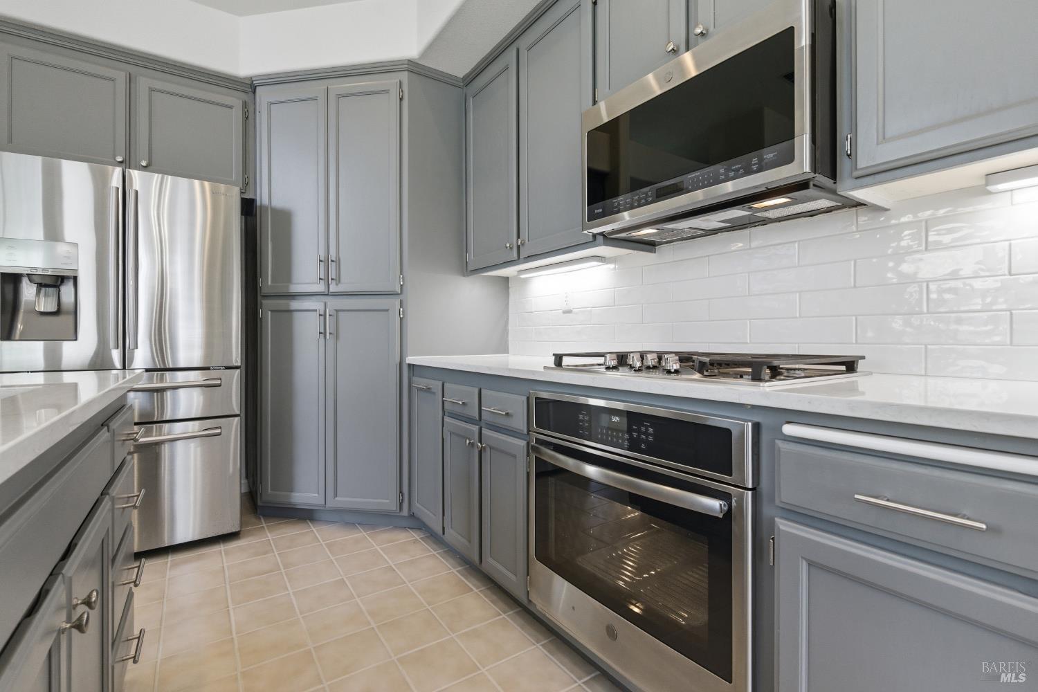 51 Regatta Way