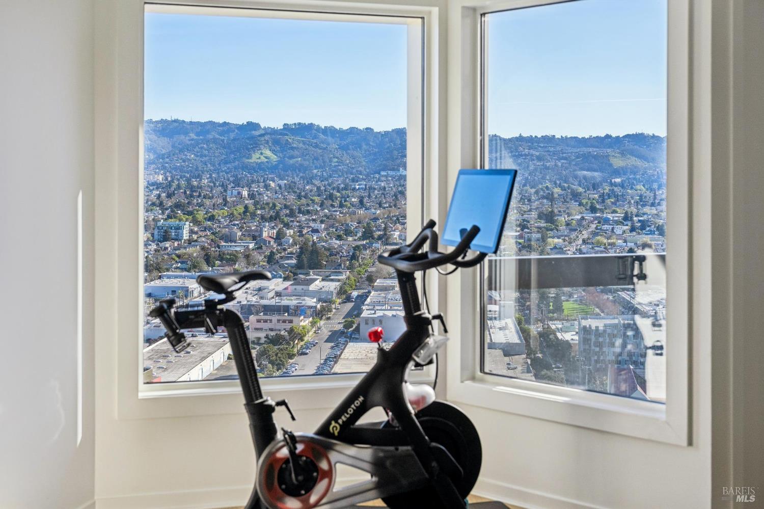 6363 Christie Avenue Unit: #2627