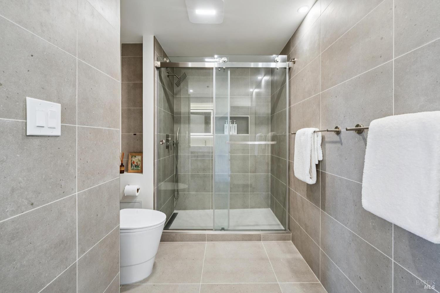 6363 Christie Avenue Unit: #2627