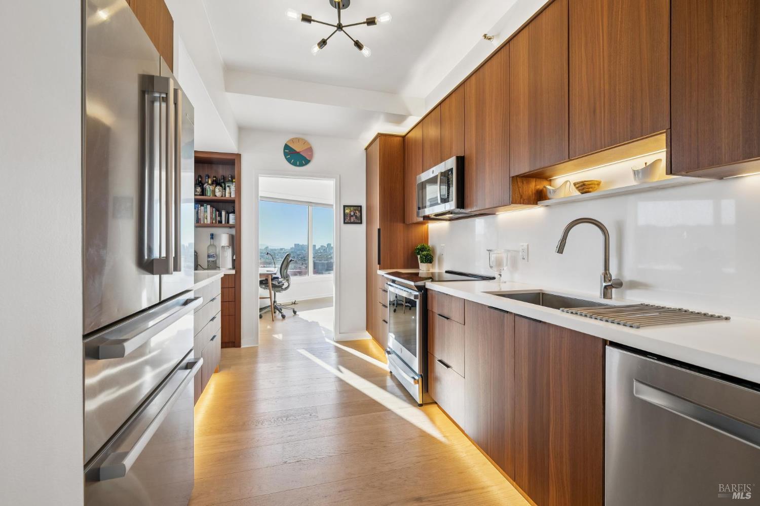 6363 Christie Avenue Unit: #2627