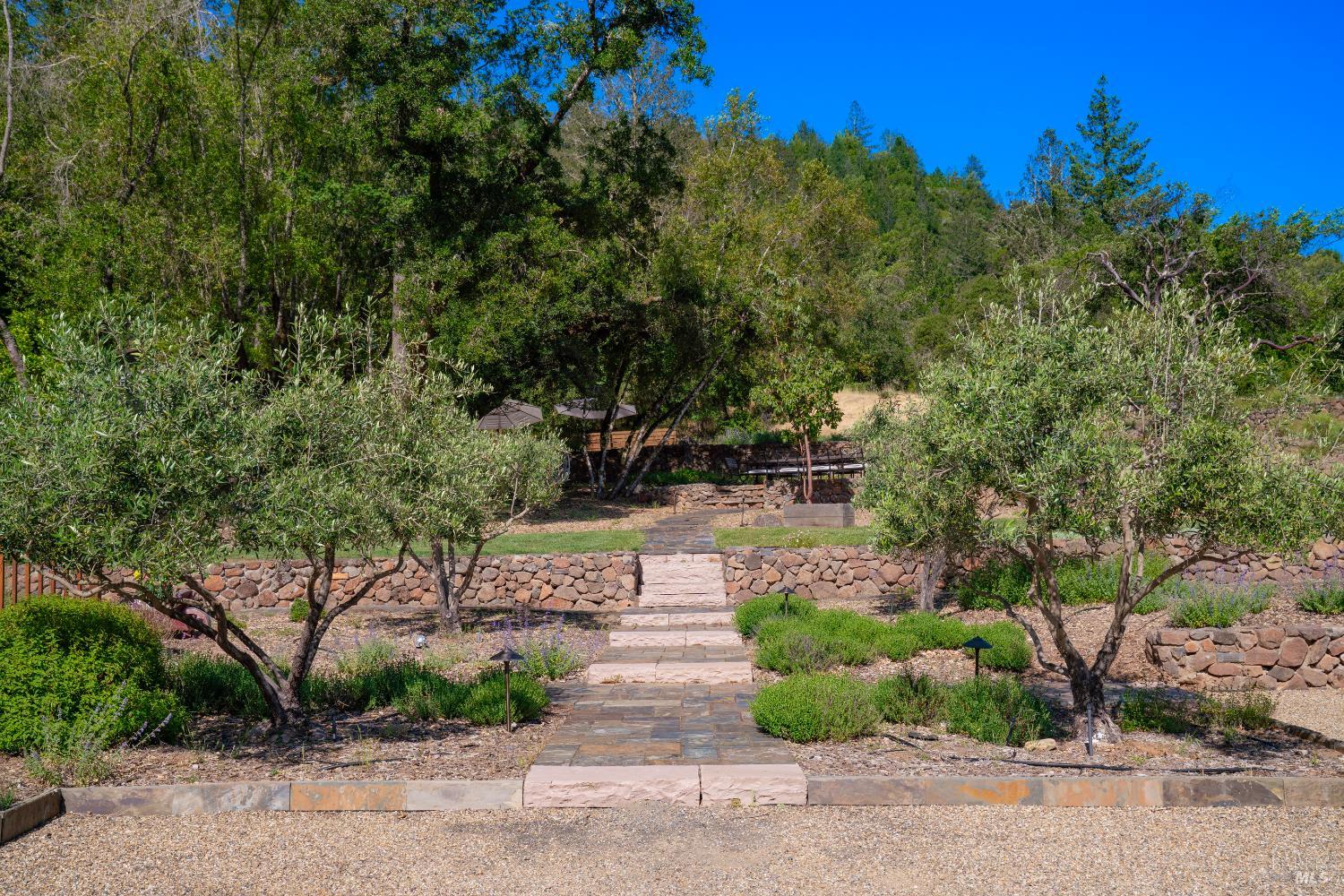 5270 Dry Creek Road