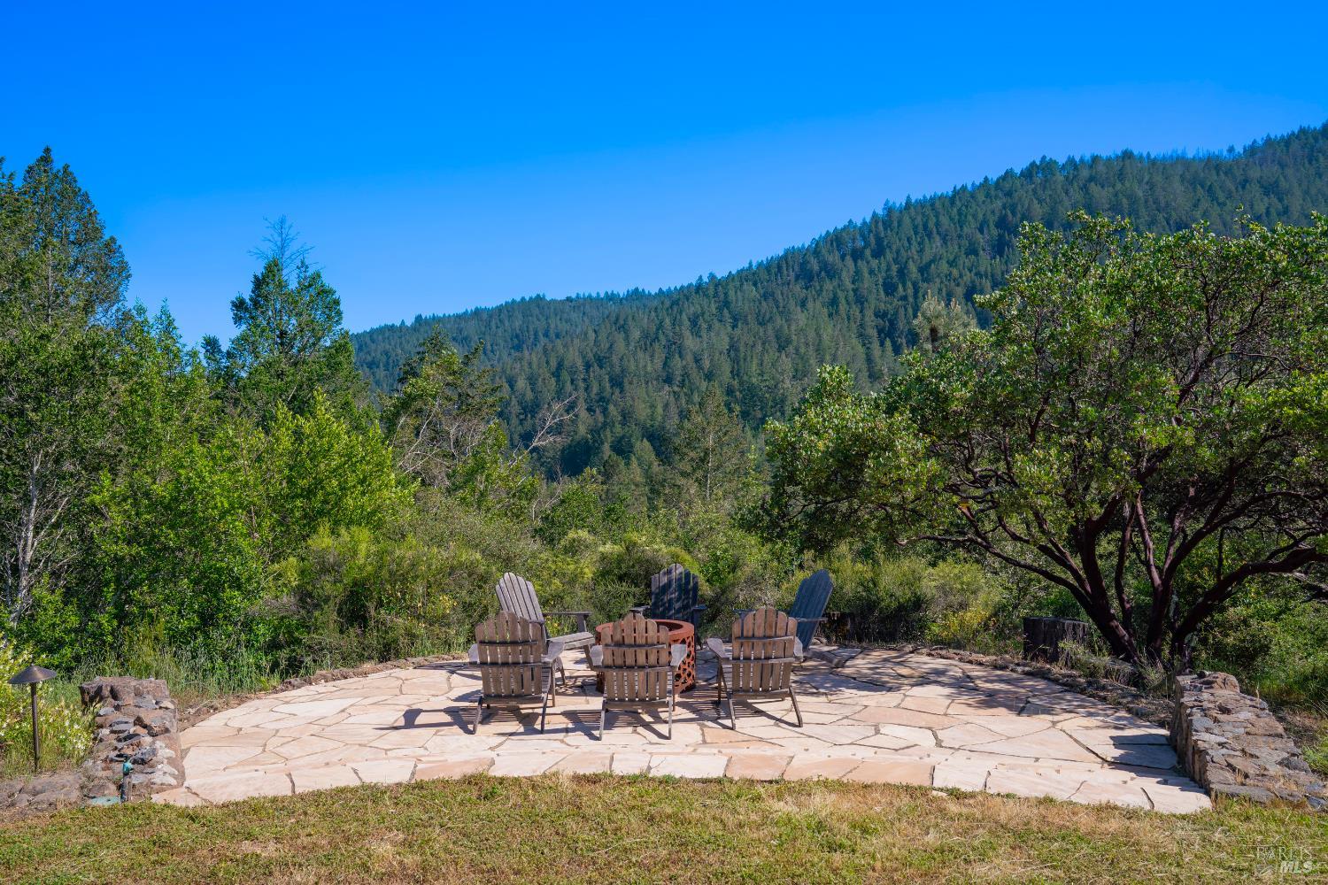 5270 Dry Creek Road