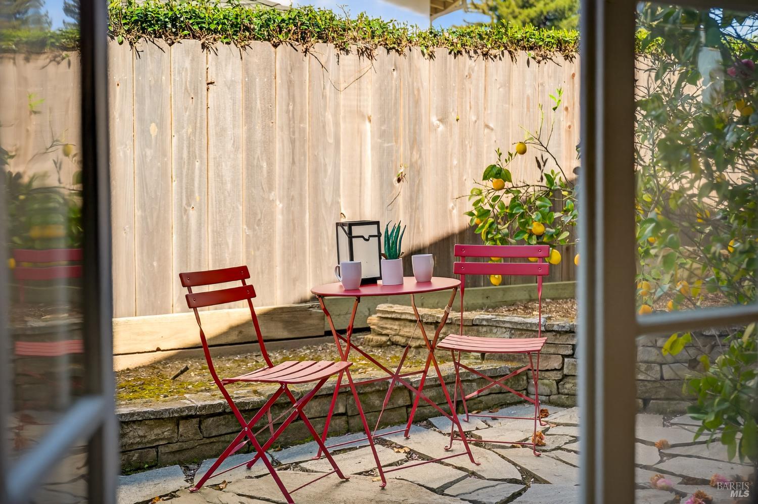 3932 Montrose Street