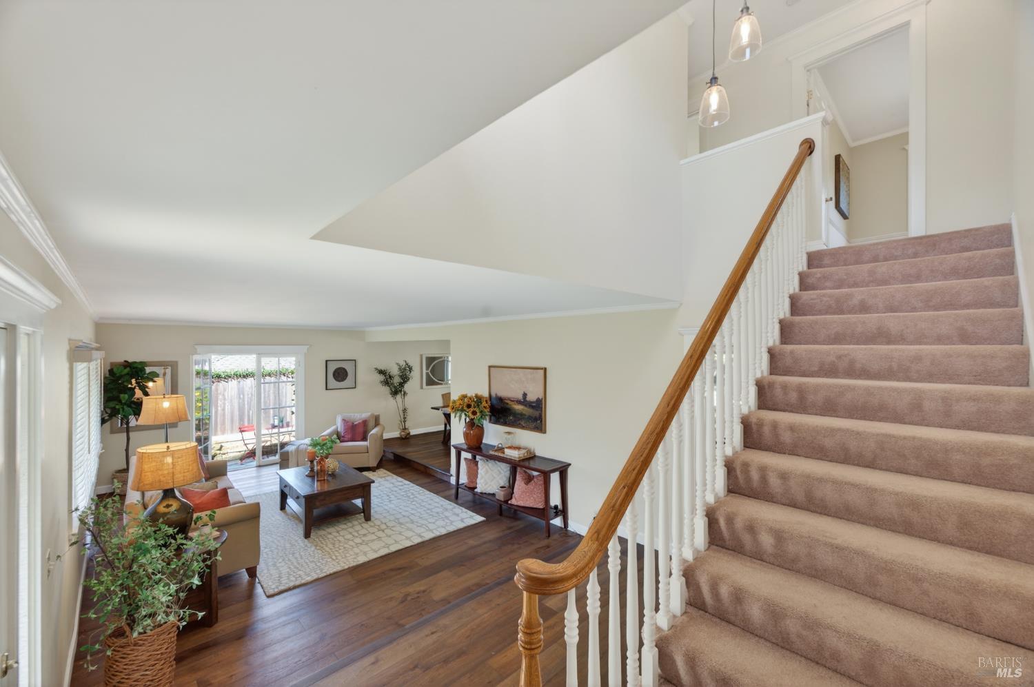 3932 Montrose Street