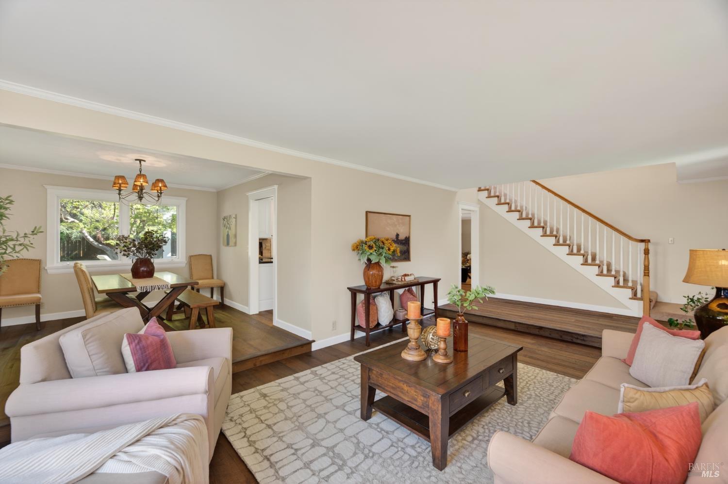 3932 Montrose Street