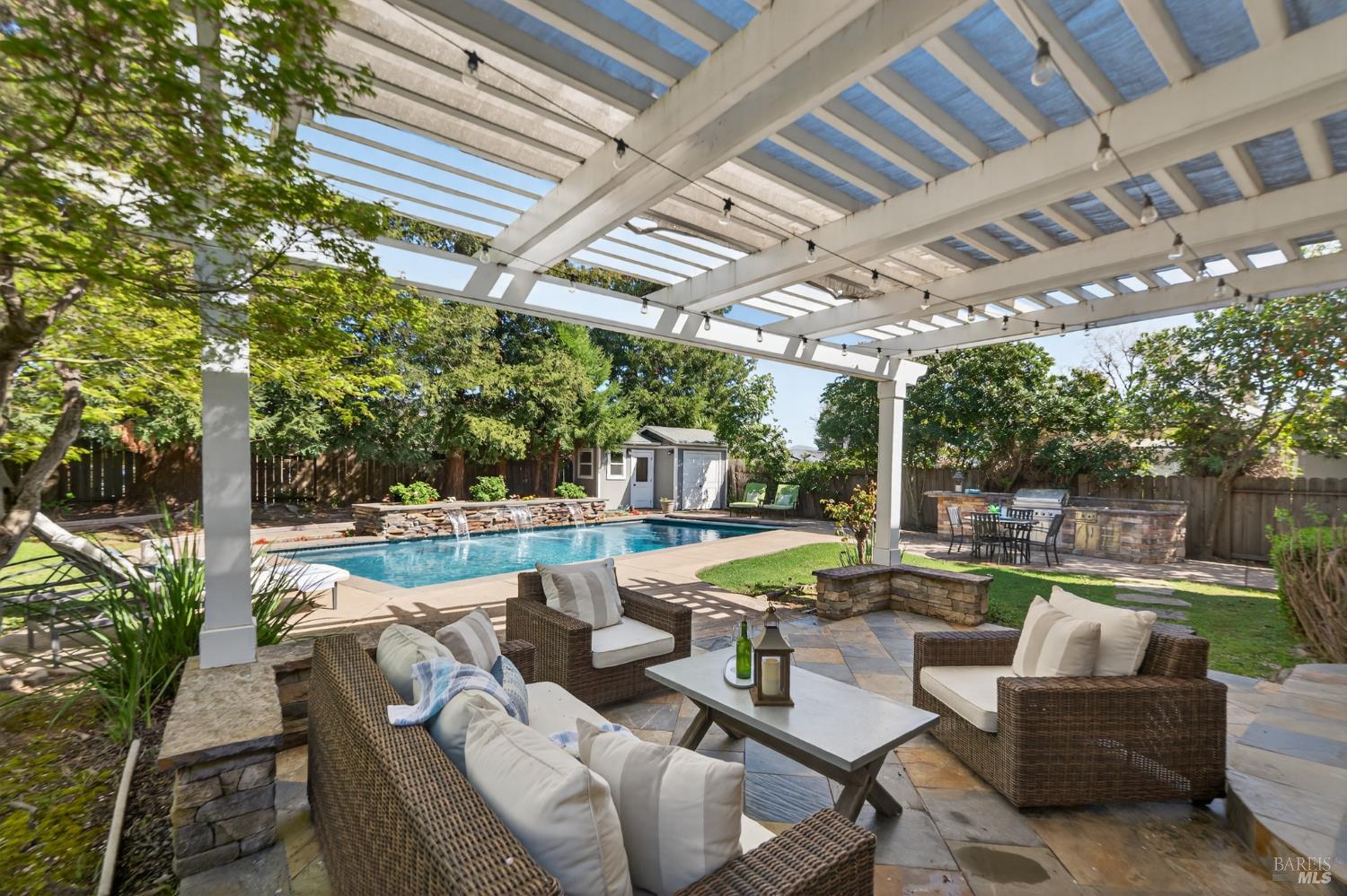 3932 Montrose Street