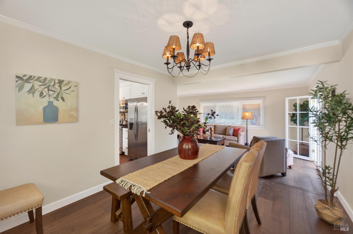 3932 Montrose Street