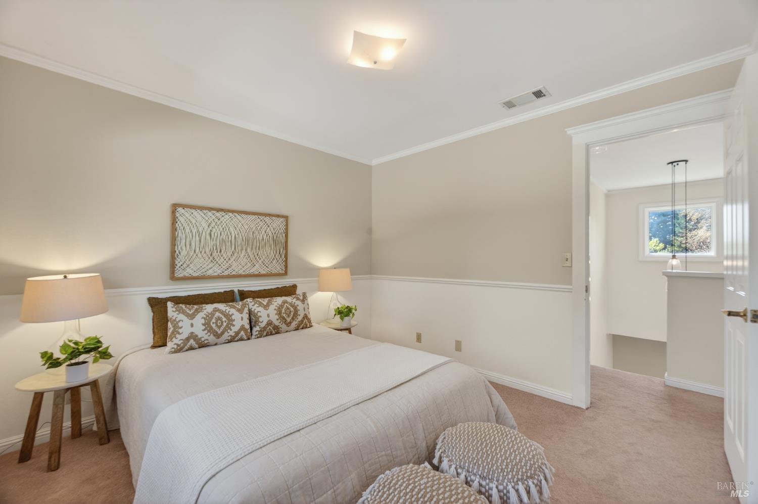 3932 Montrose Street