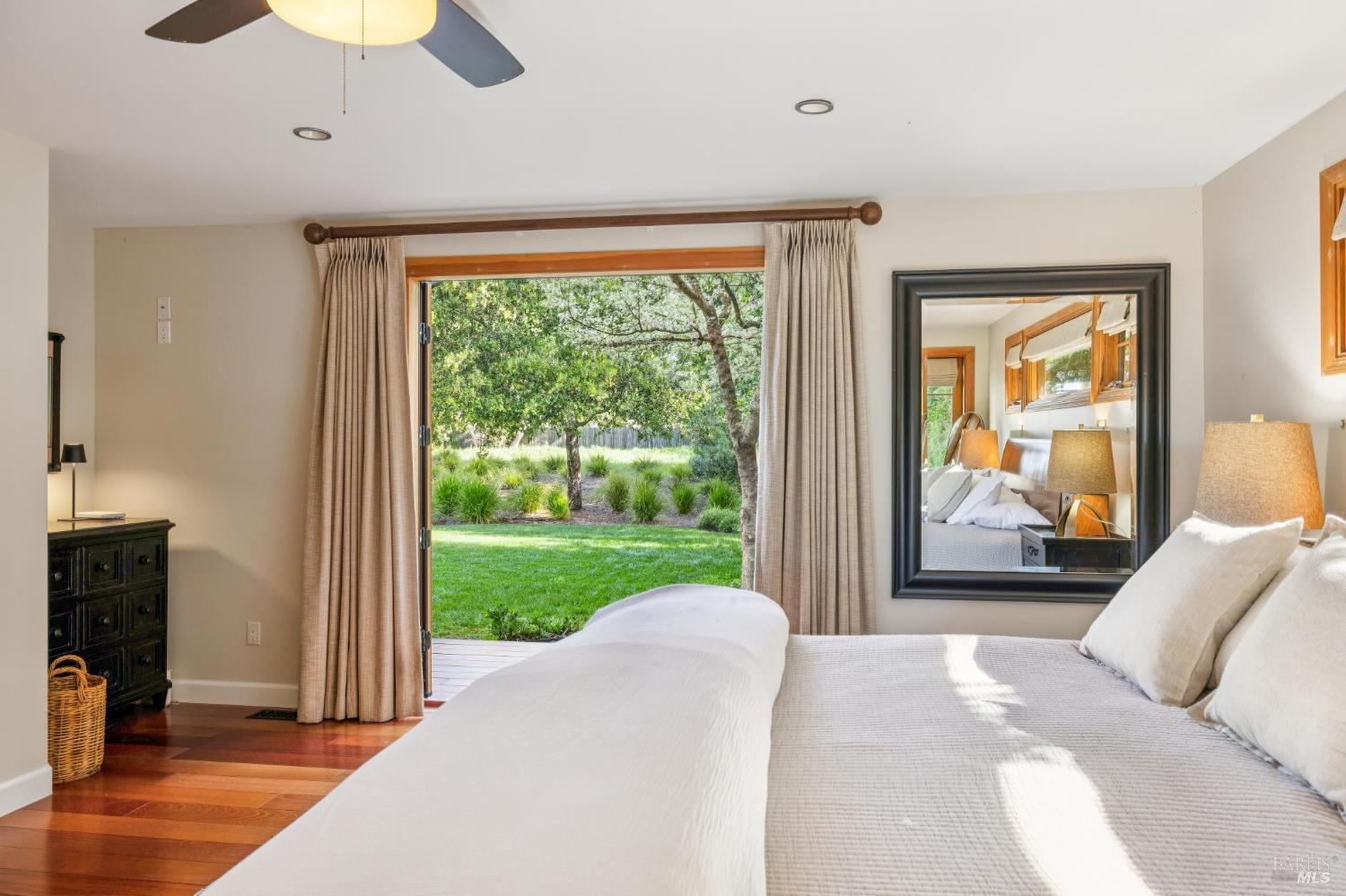 1830 E Napa Street