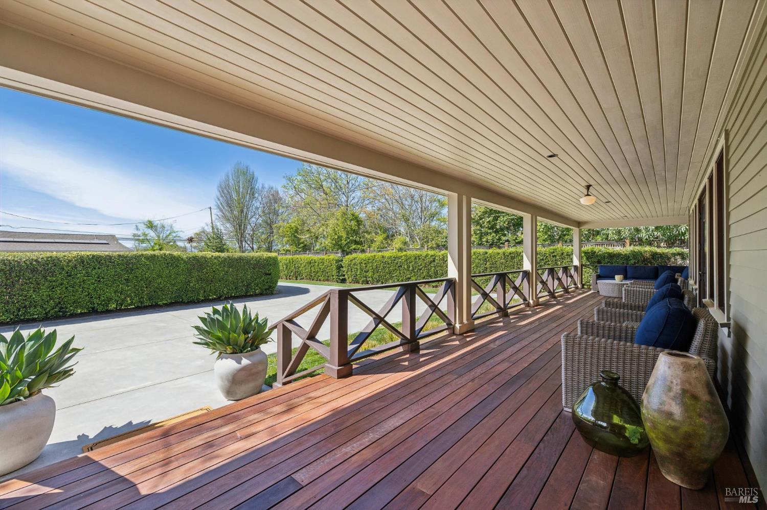 1830 E Napa Street