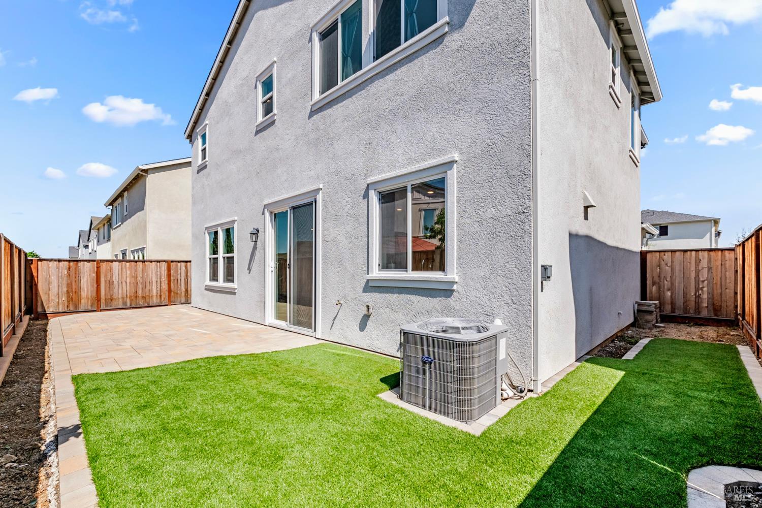153 Frontier Street