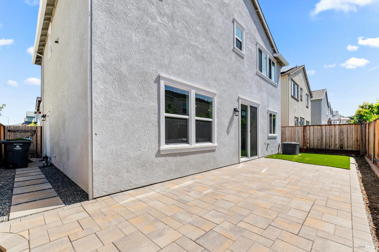 153 Frontier Street