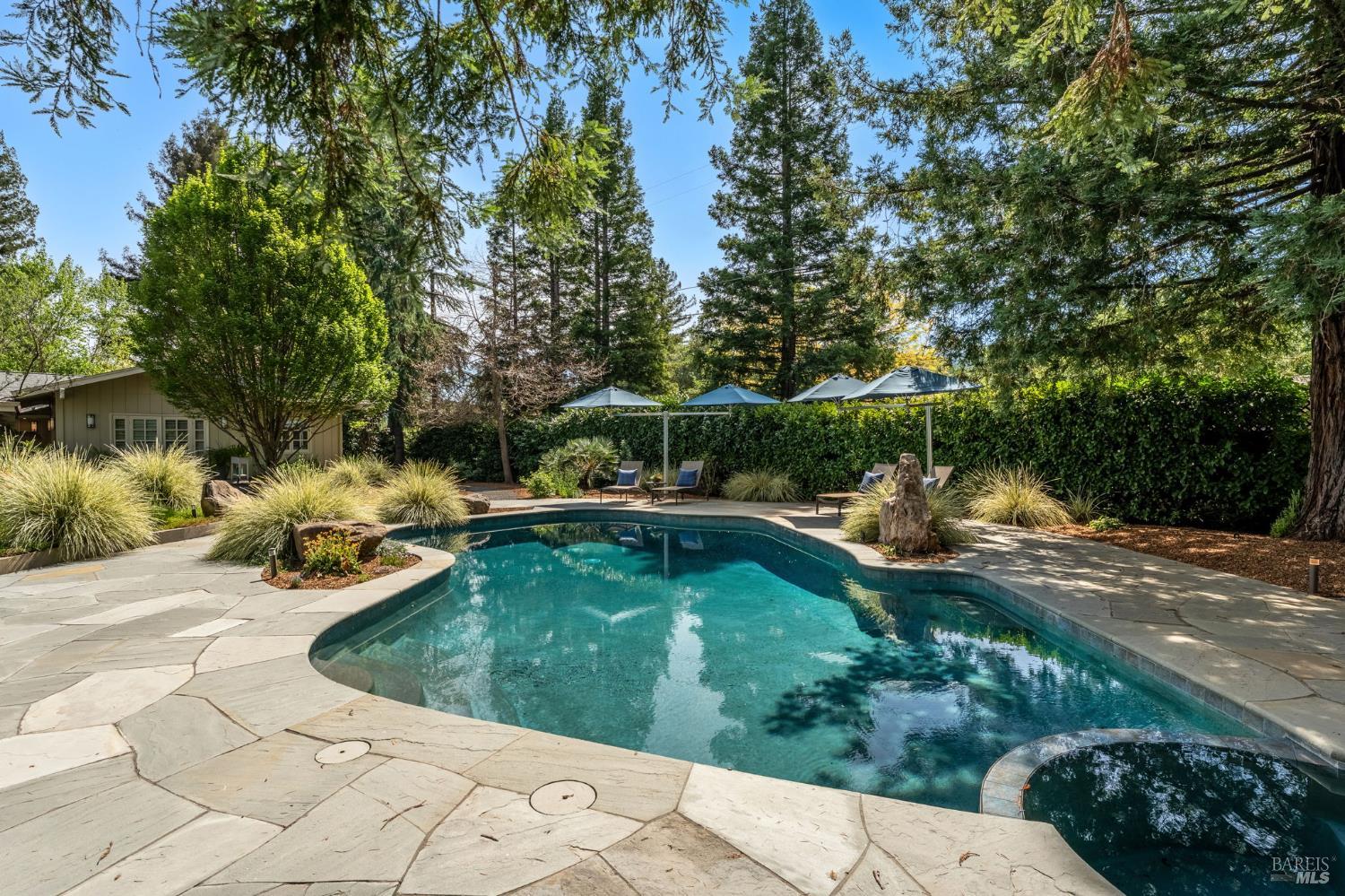 1670 Cabernet Lane