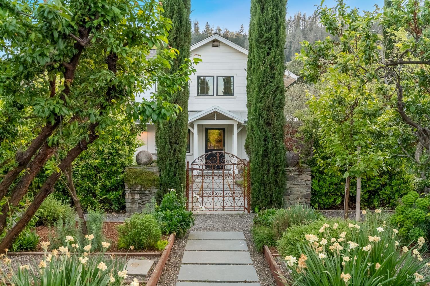 1181 York Lane