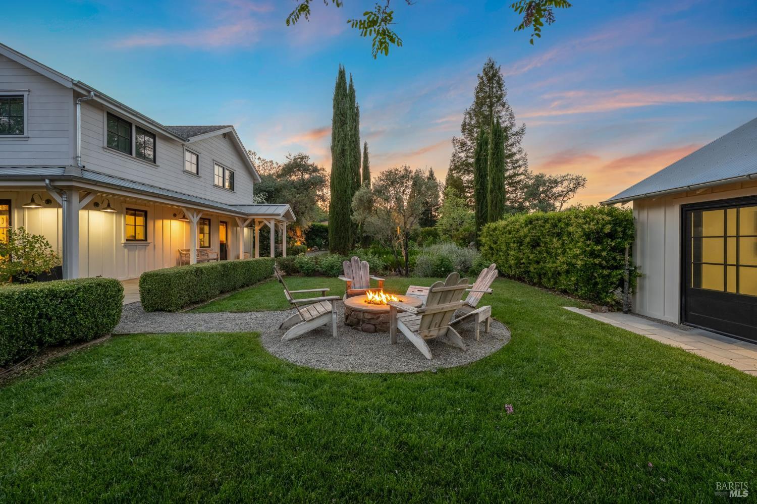 1181 York Lane