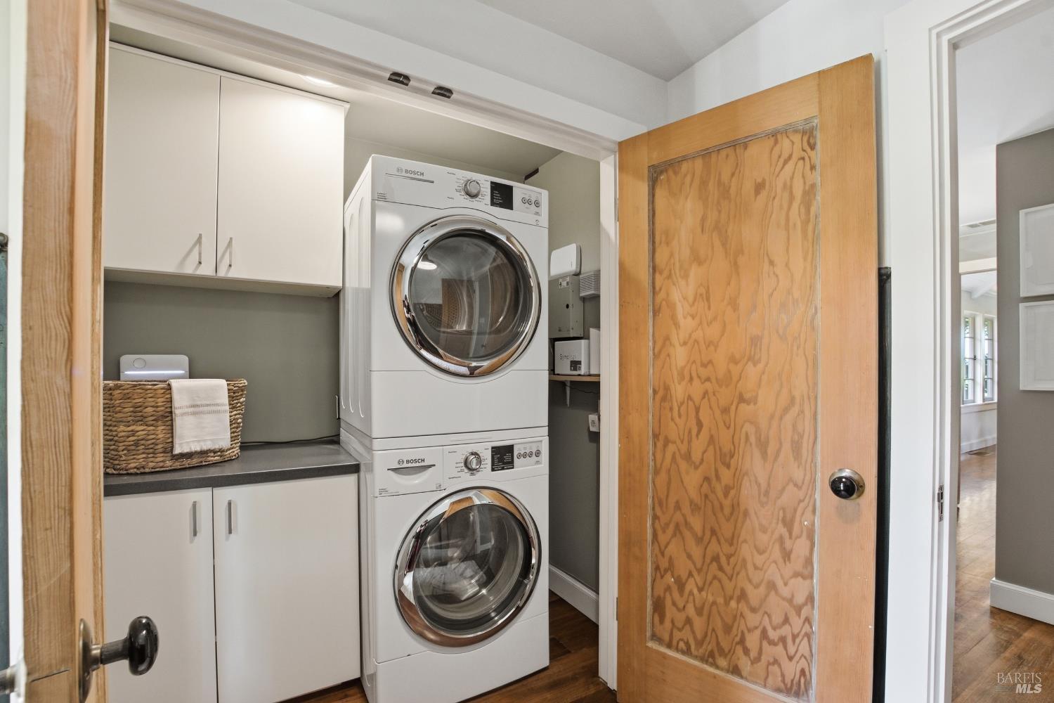 2072 Kirkland Avenue