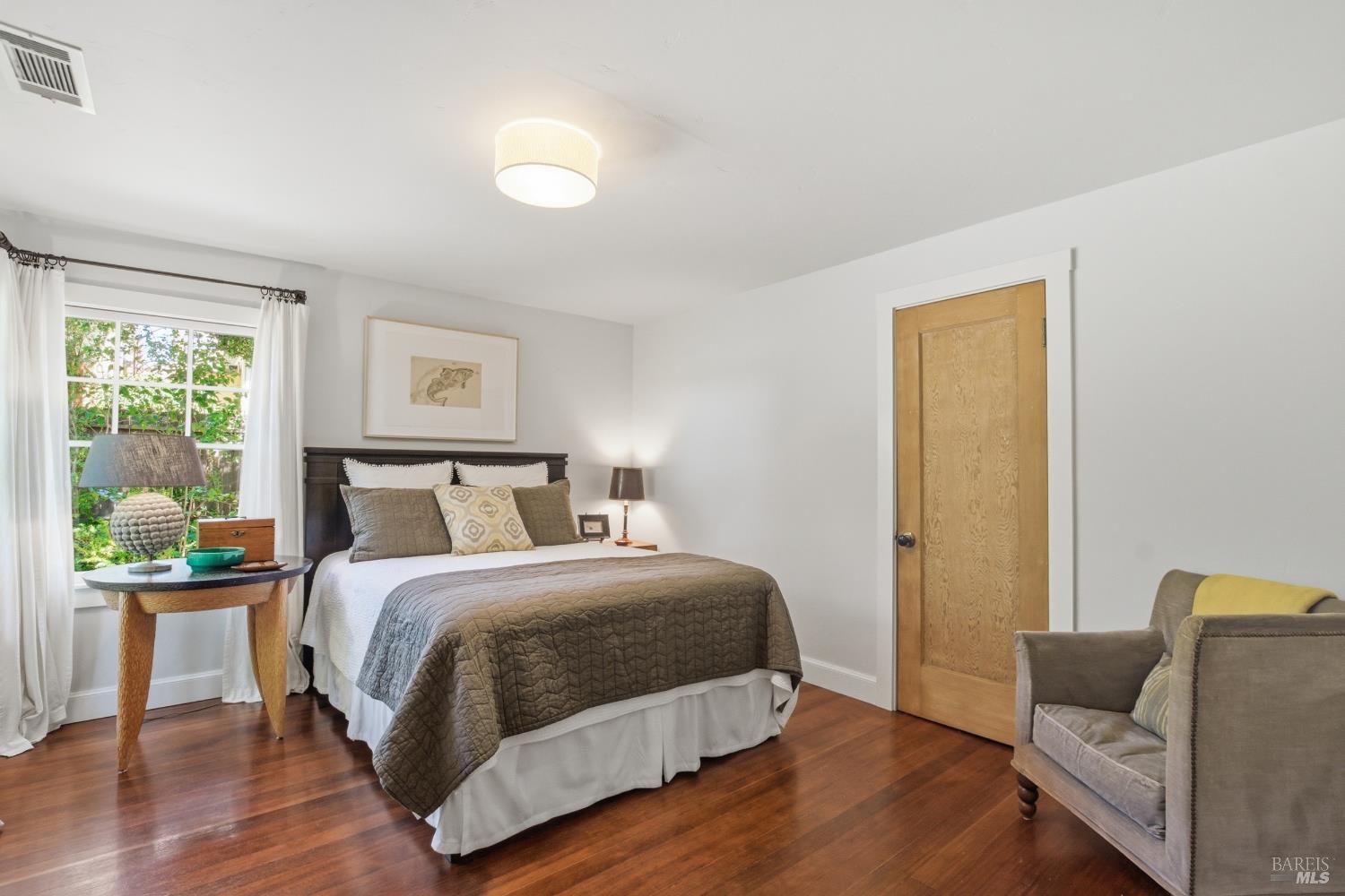 2072 Kirkland Avenue