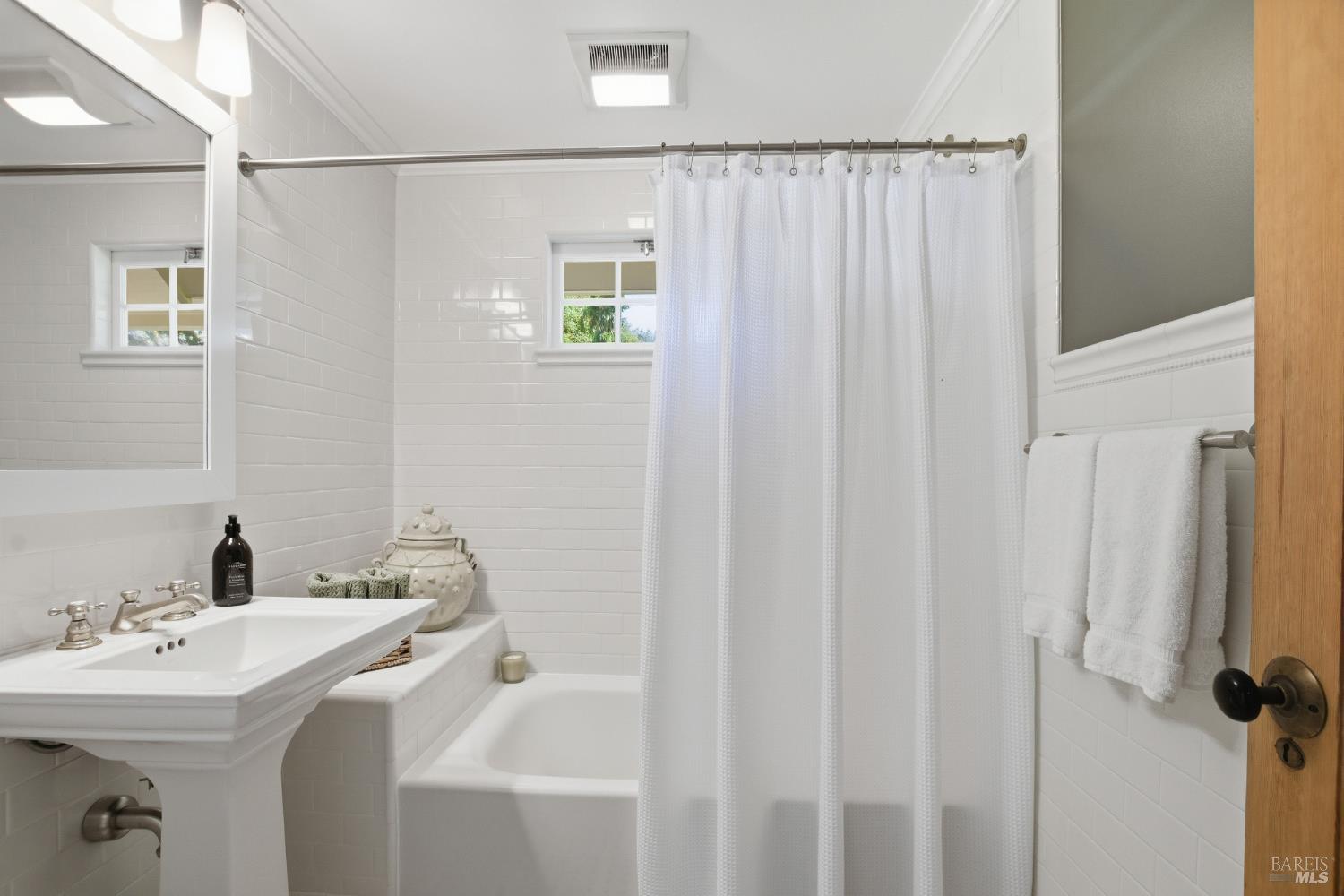 2072 Kirkland Avenue