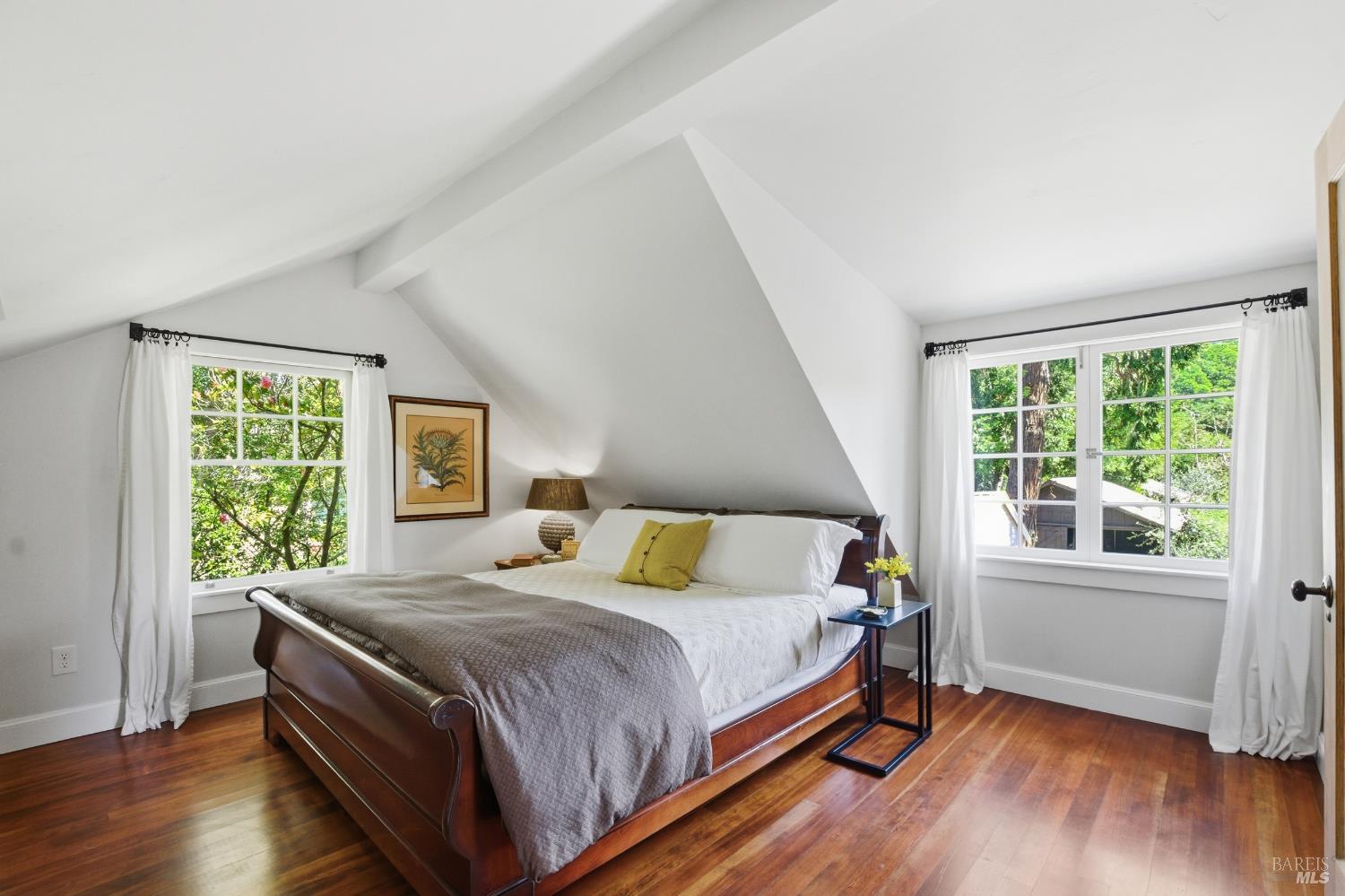 2072 Kirkland Avenue