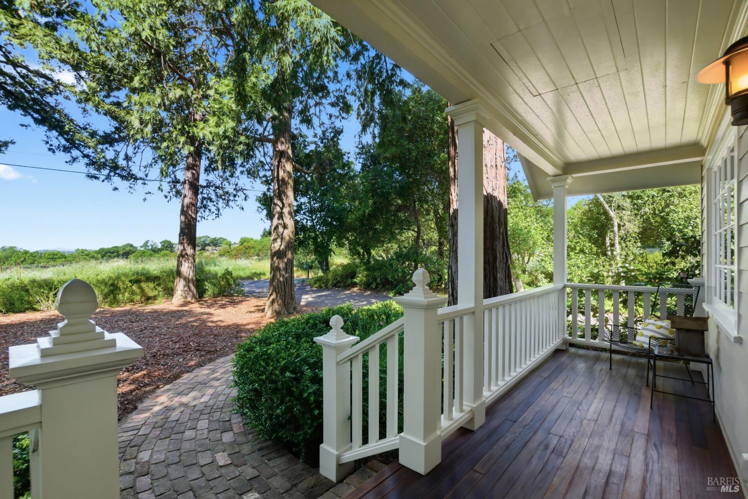 2072 Kirkland Avenue