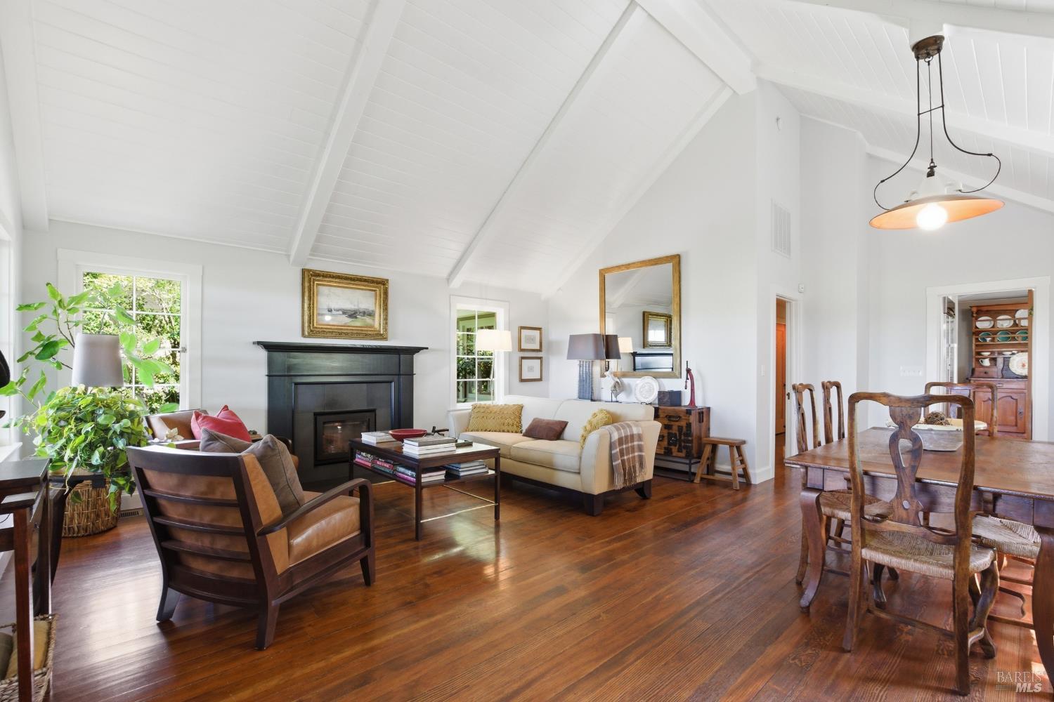 2072 Kirkland Avenue