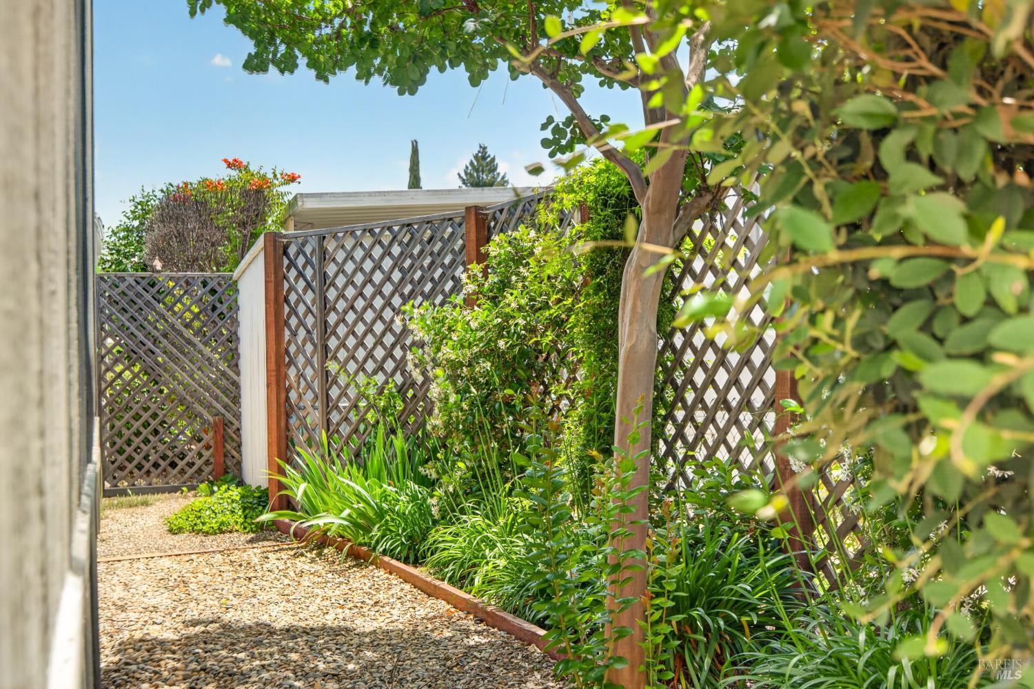 44 Hacienda Drive