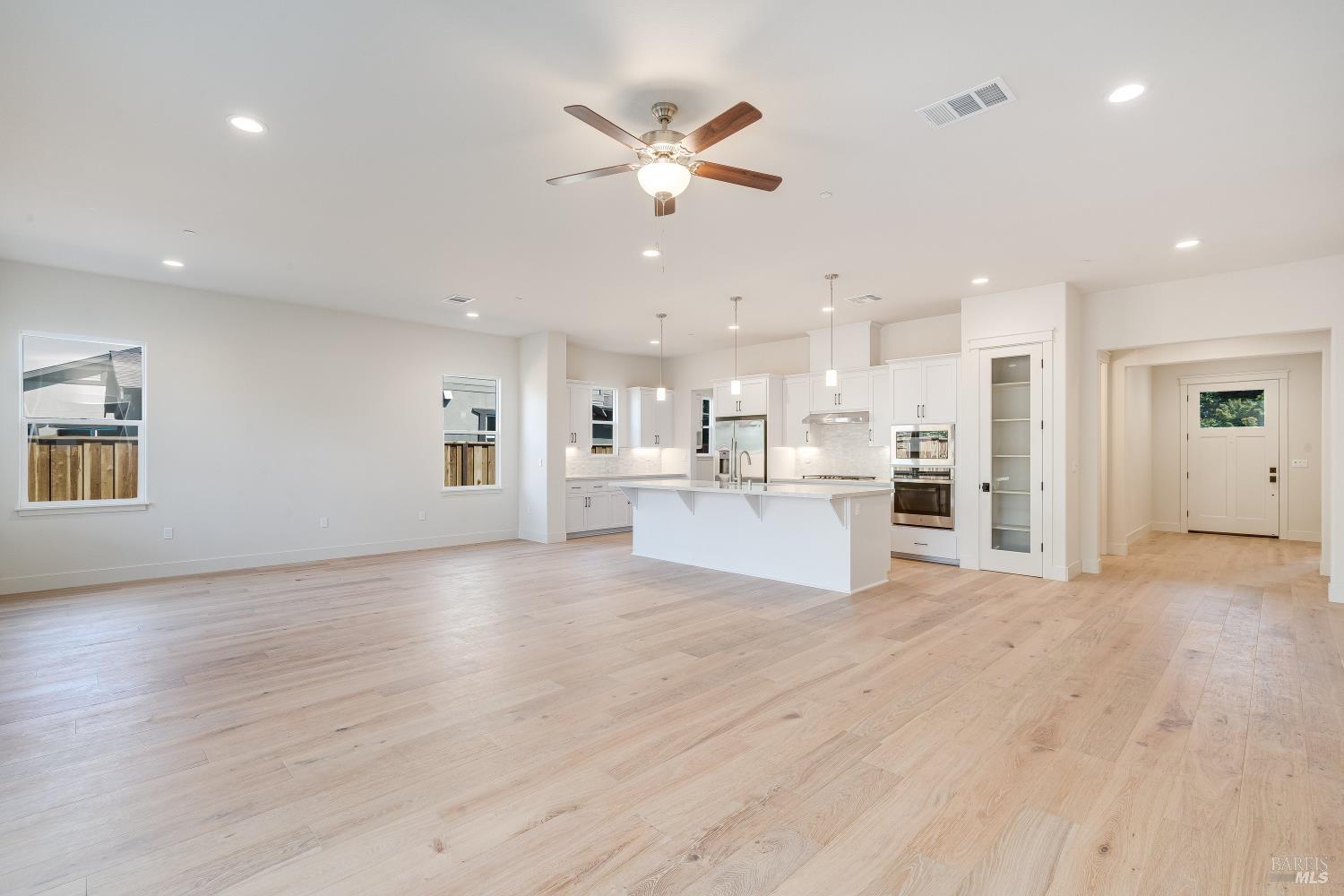 3441 Ruston Lane