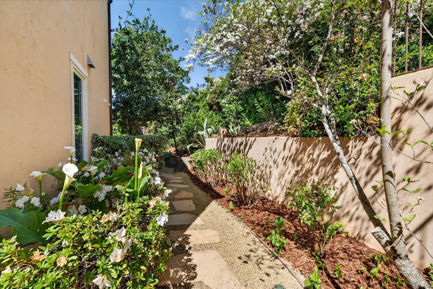 418 Saint Andrews Drive