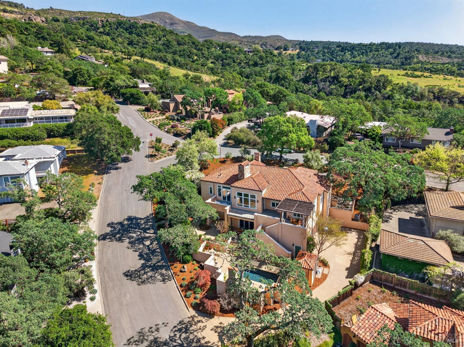 418 Saint Andrews Drive