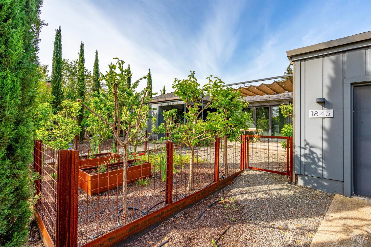 1843 Spring Mountain Court