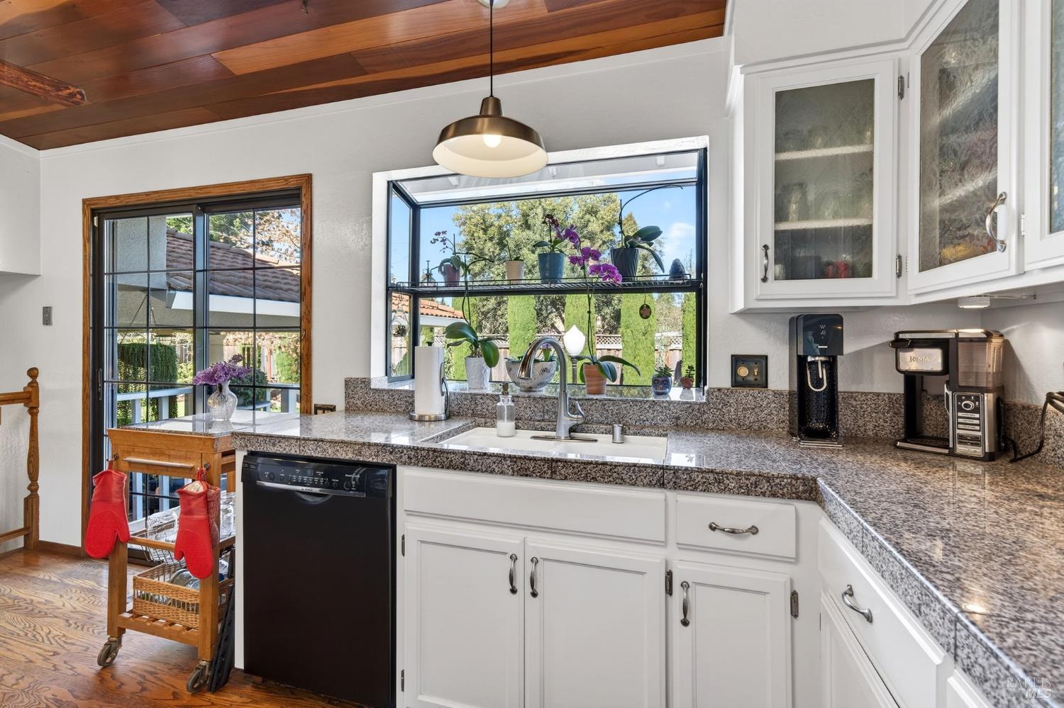 3406 Deerfield Court