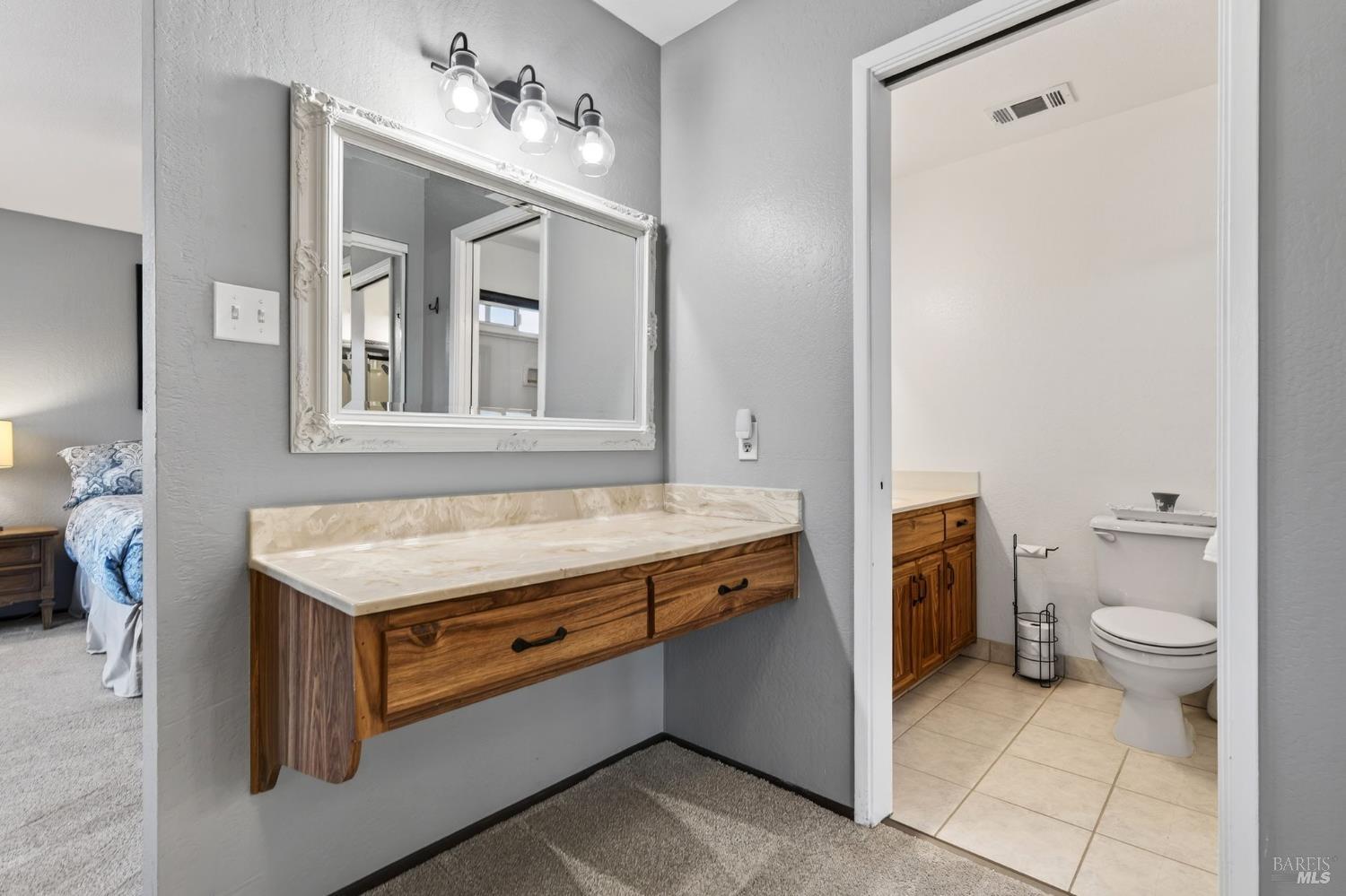 3406 Deerfield Court