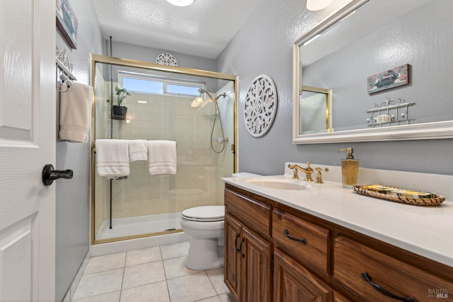 3406 Deerfield Court