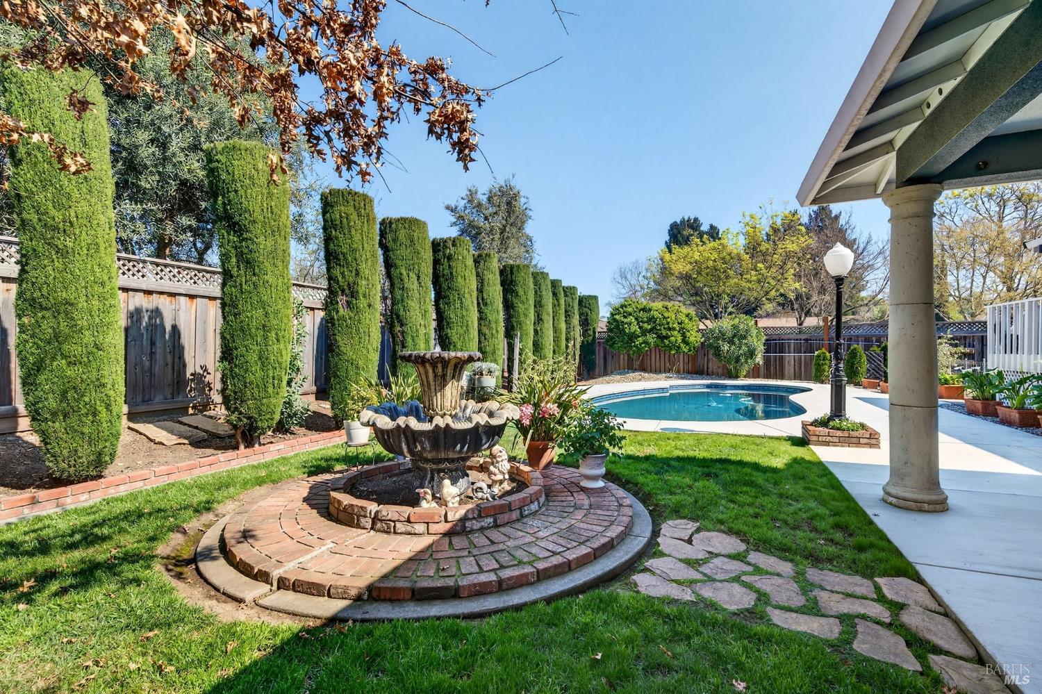 3406 Deerfield Court