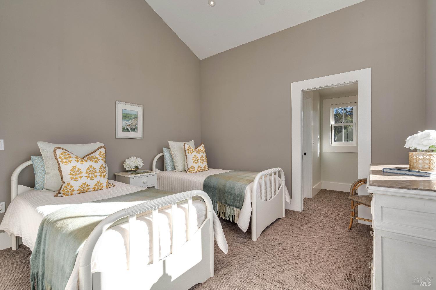 5310 Silverado Trail