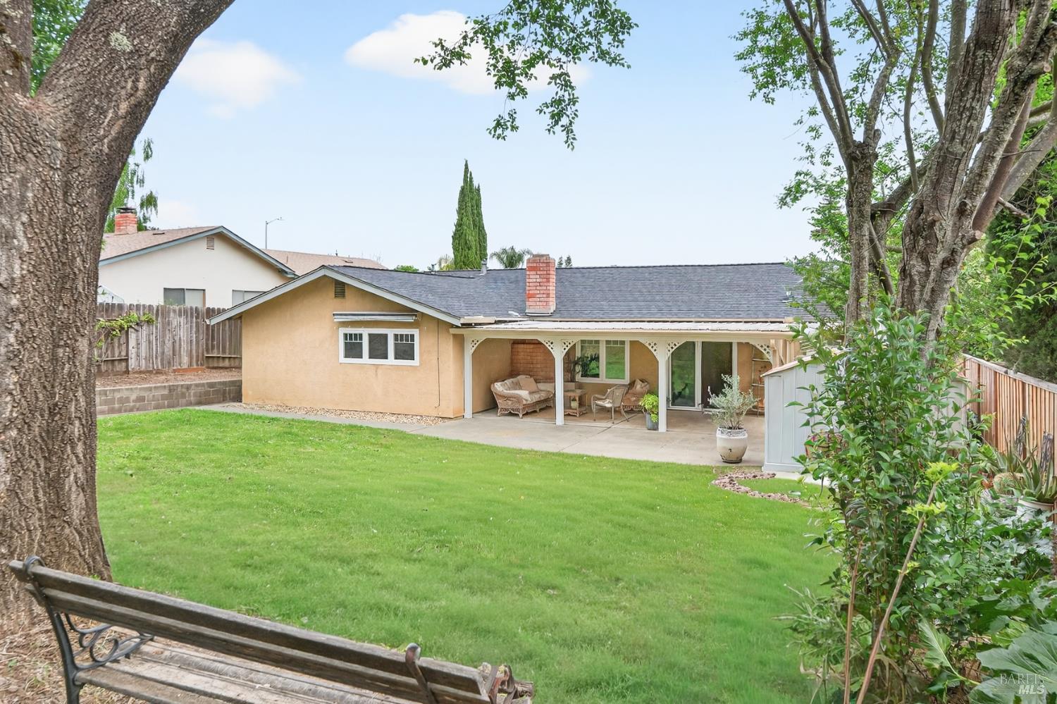 3541 Twin Oaks Drive