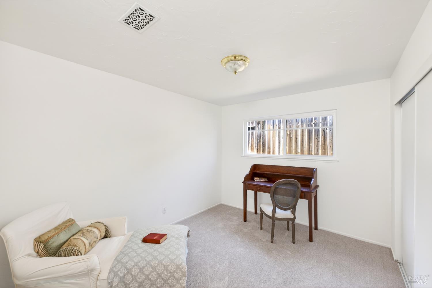 3541 Twin Oaks Drive