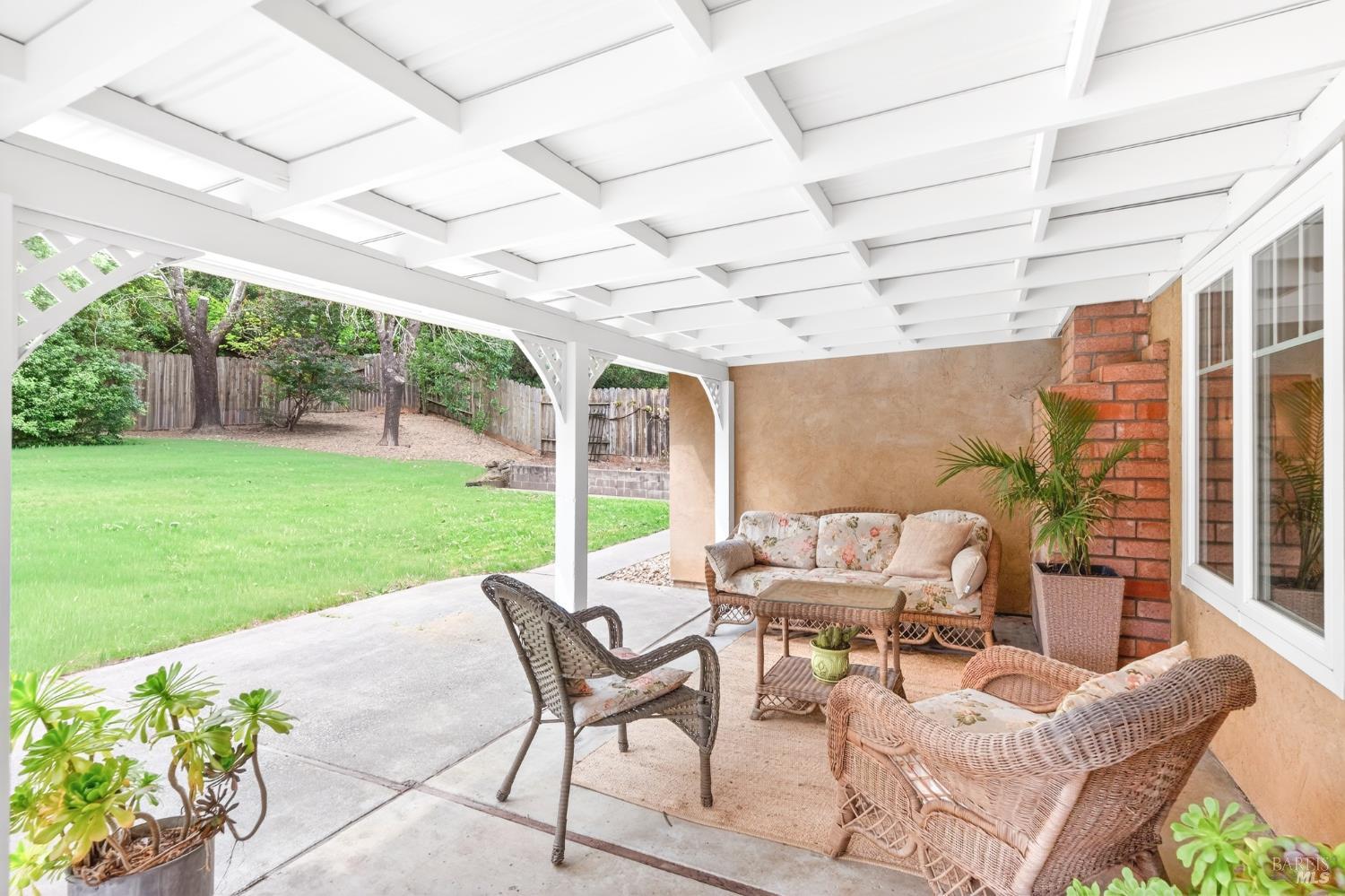 3541 Twin Oaks Drive