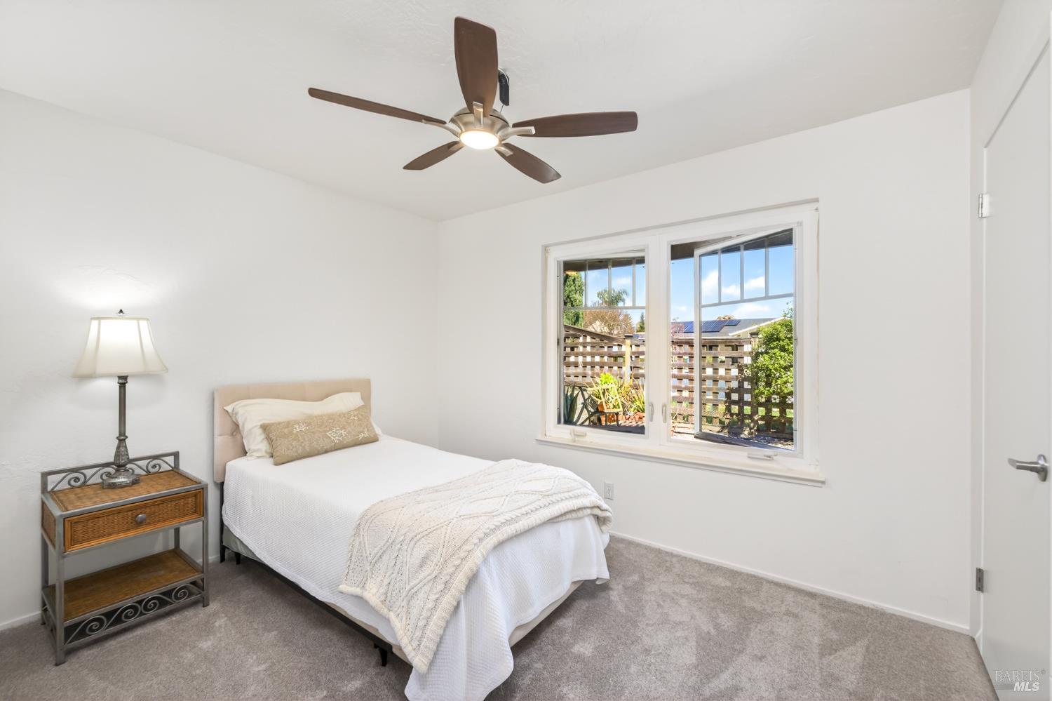 3541 Twin Oaks Drive