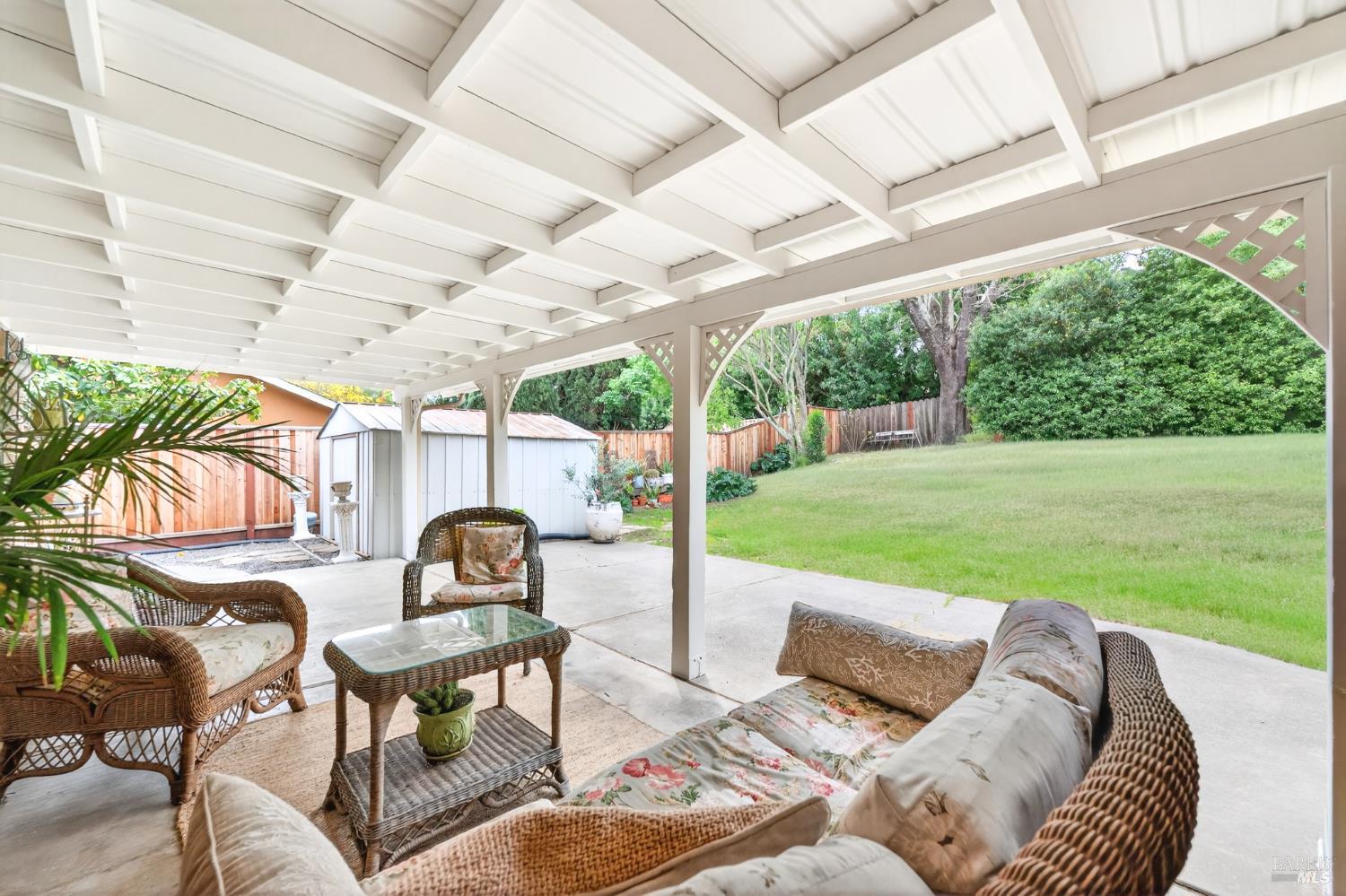 3541 Twin Oaks Drive