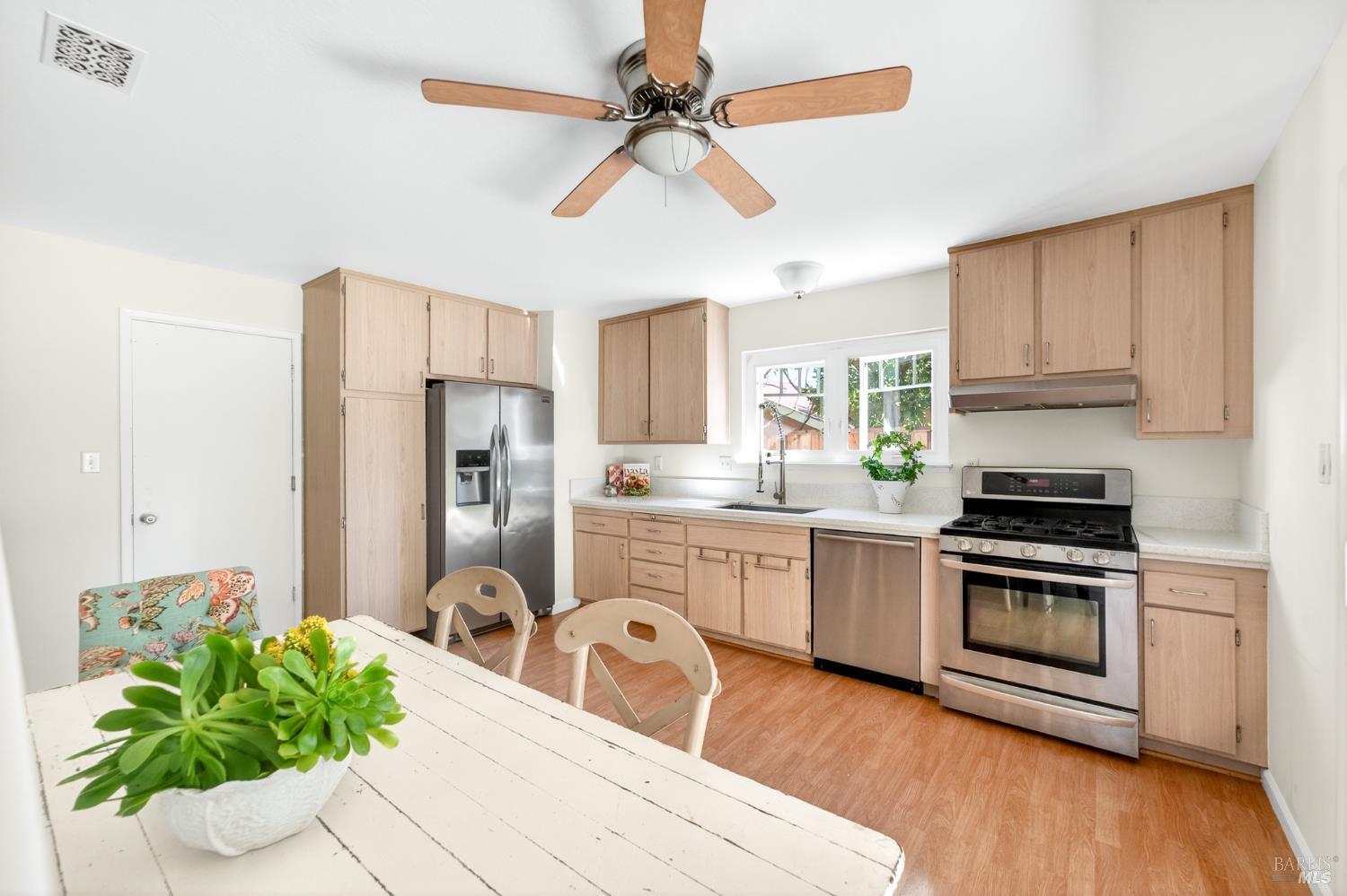 3541 Twin Oaks Drive