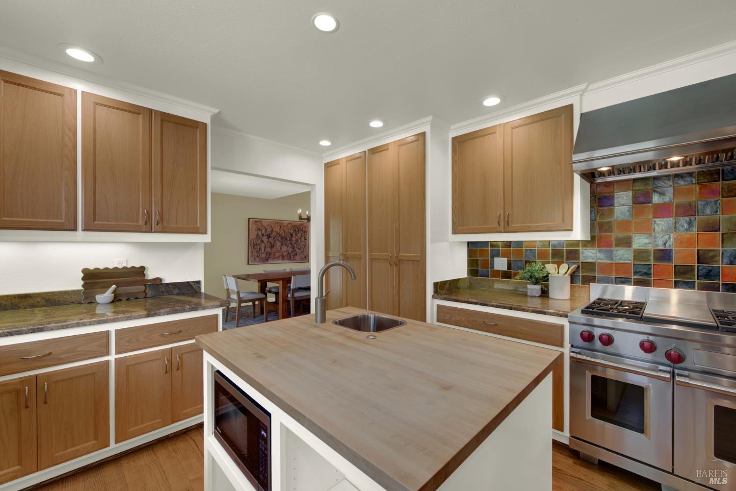 1064 Stonebridge Drive