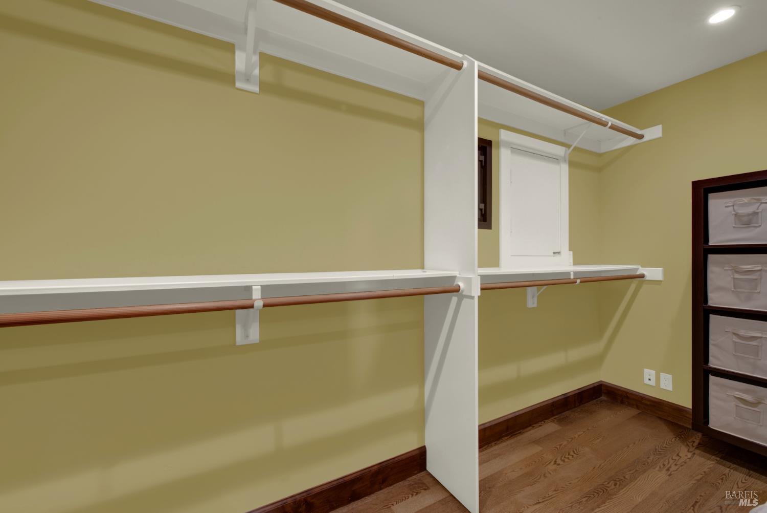 1064 Stonebridge Drive