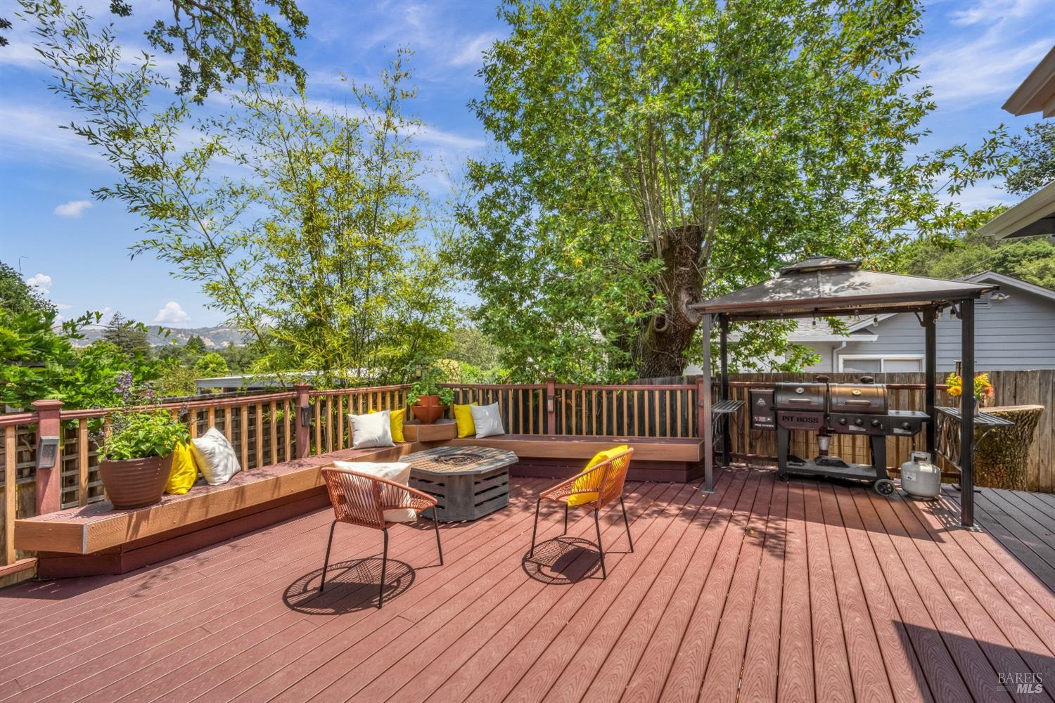 1508 Ronne Drive