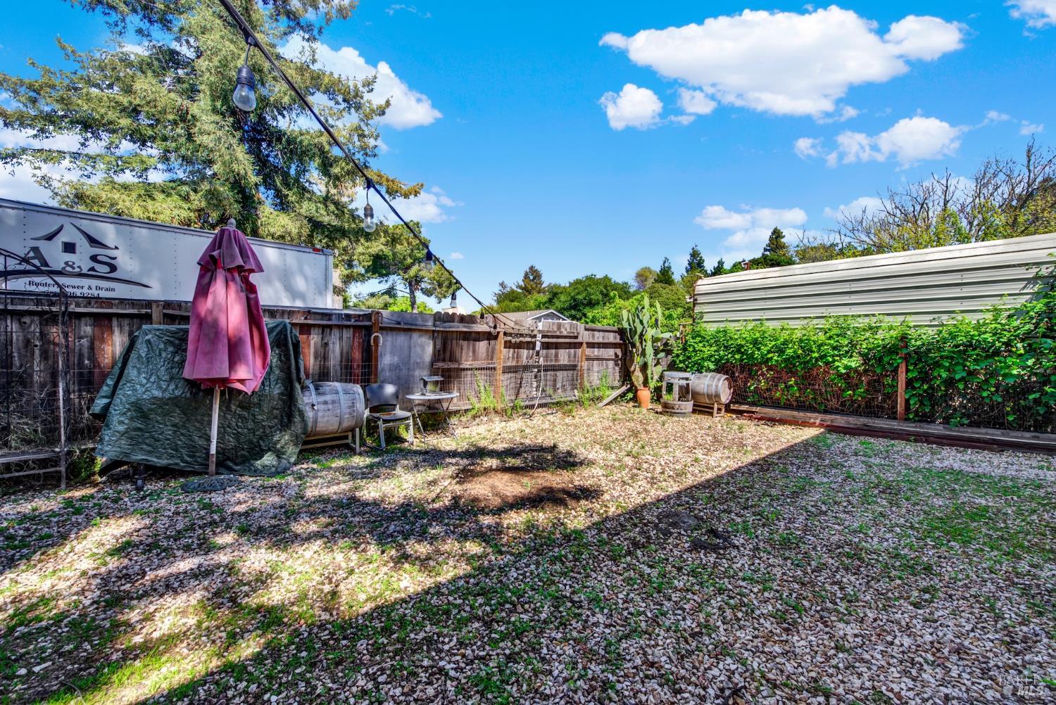 682 Maplewood Avenue